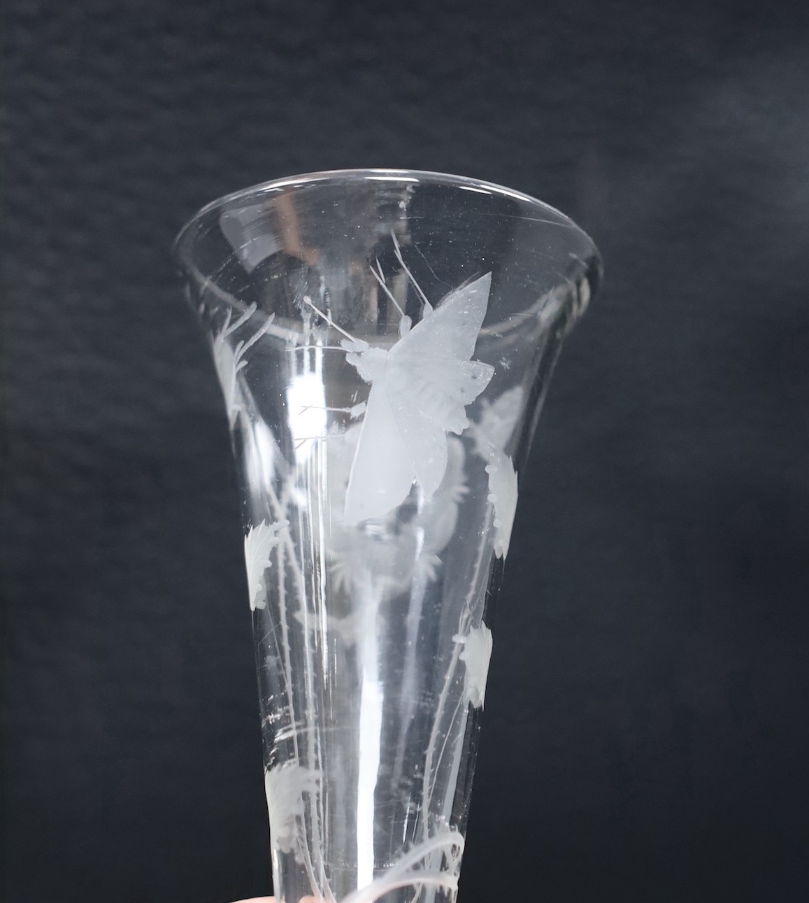 A red and white colour-twist Jacobite flute, 18th century, 19cms high